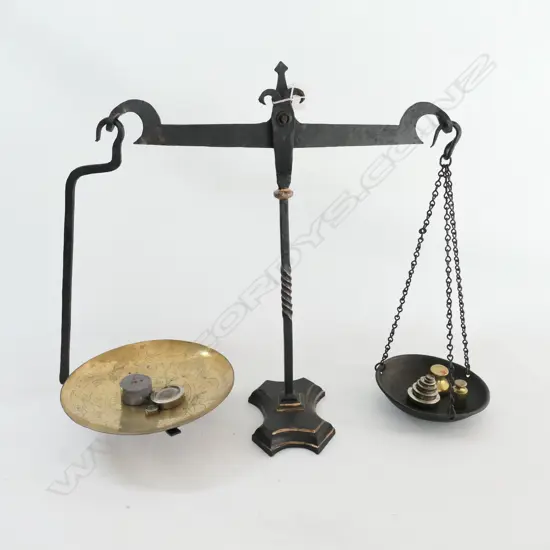 CAST IRON SWEET SHOP SCALES (CHINESE ENGRAVED BRASS PAN)
